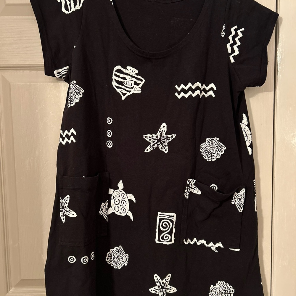 Black and White Short Sleeve Dress